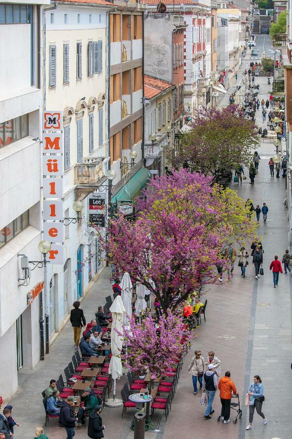 Pula Citybreak 外观 照片